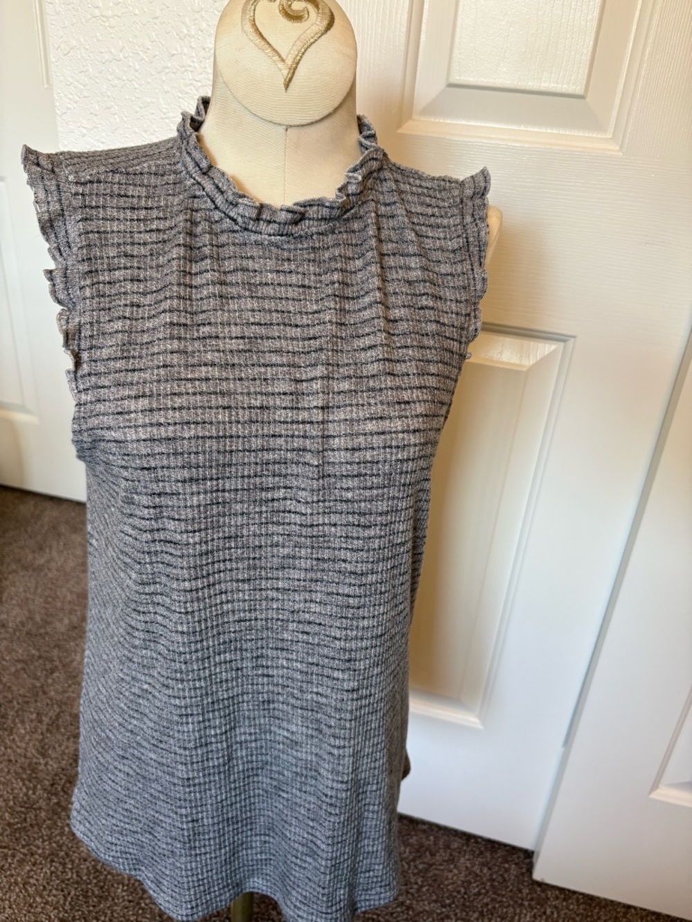 Maurices Gray Ribbed Sleeveless Top with Ruffle Trim